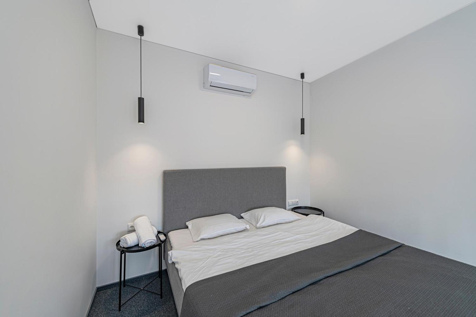 Mini Loft 1 Bd Apt By Hostlovers 考纳斯 外观 照片